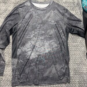 Realtree Fishing Large Grey Camo Long‎ Sleeve Performance Shirt (1492)